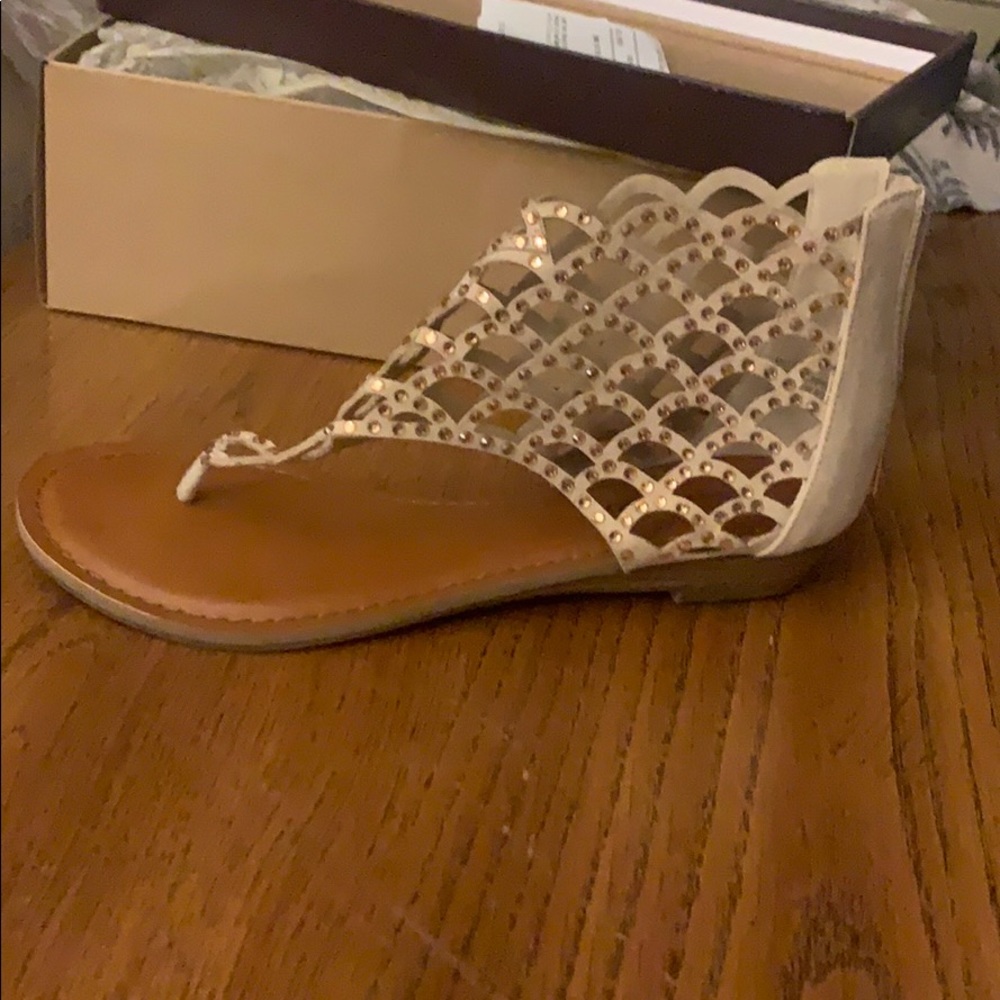 Sandal